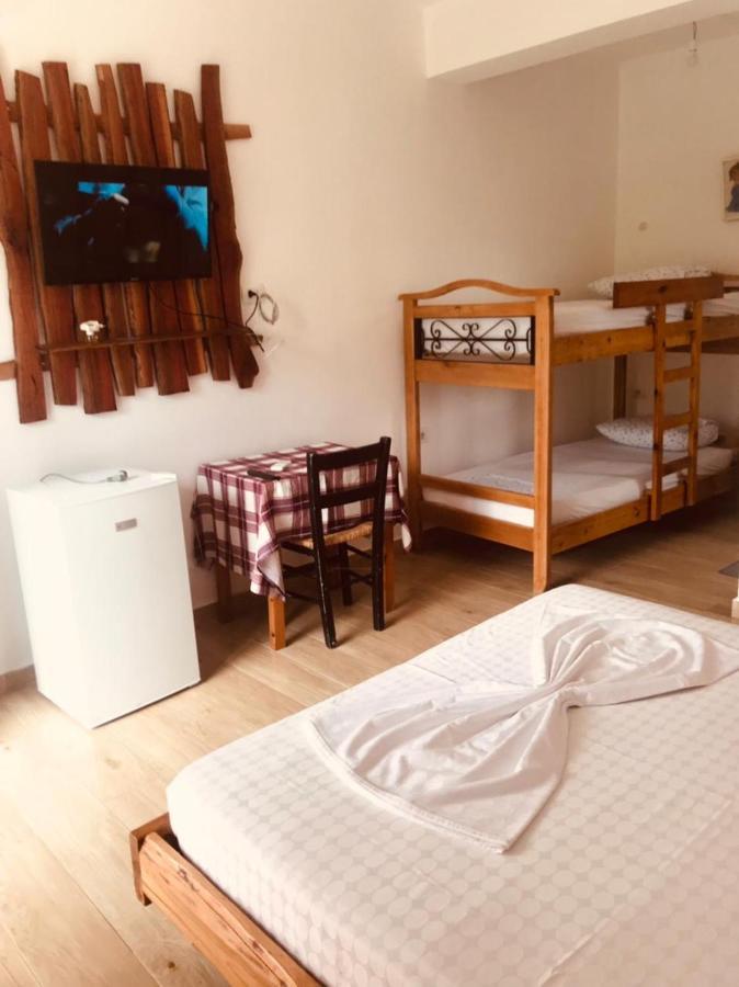Tropikal Freskia Bunec Sarandë Exterior foto