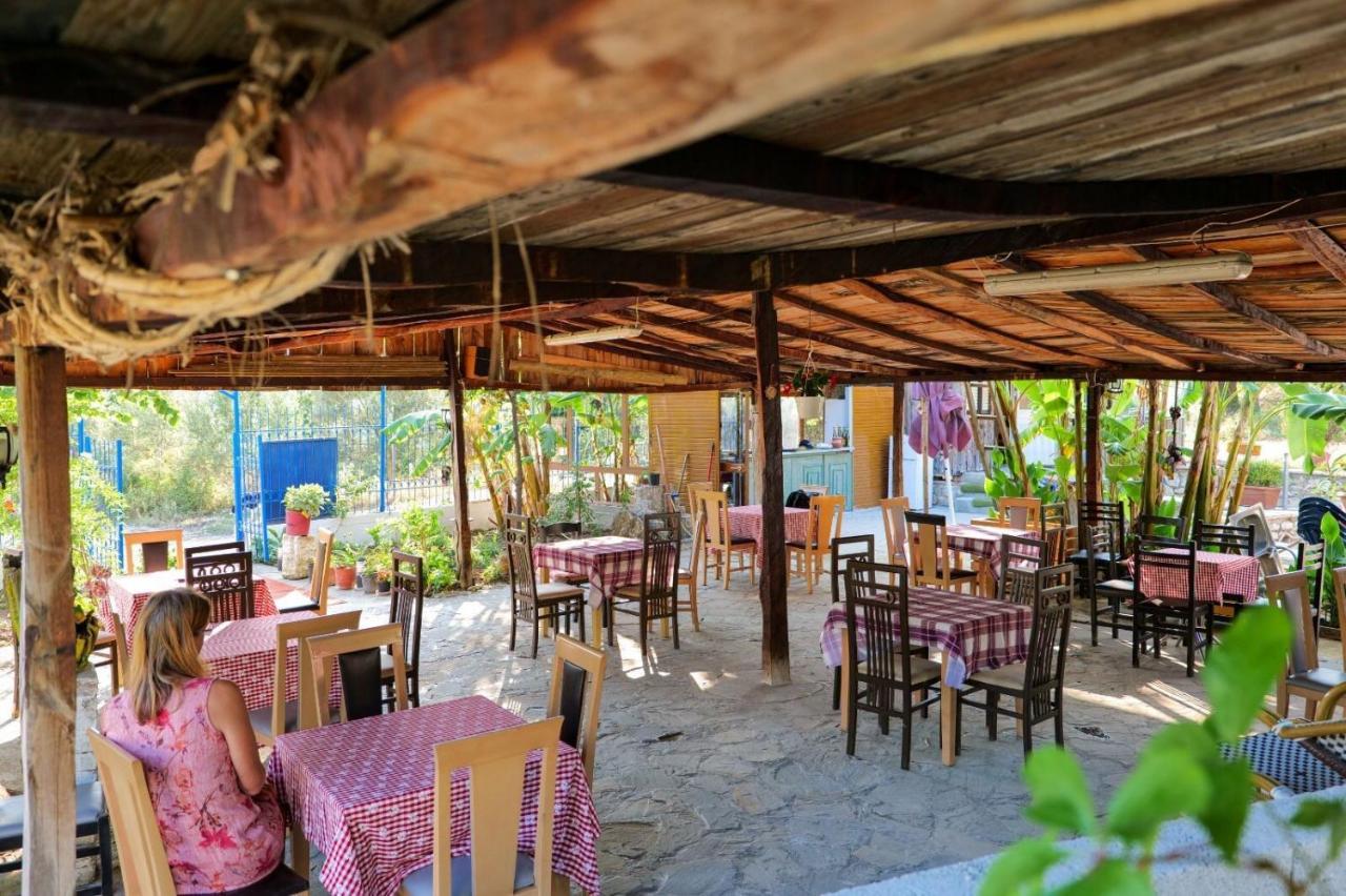 Tropikal Freskia Bunec Sarandë Exterior foto