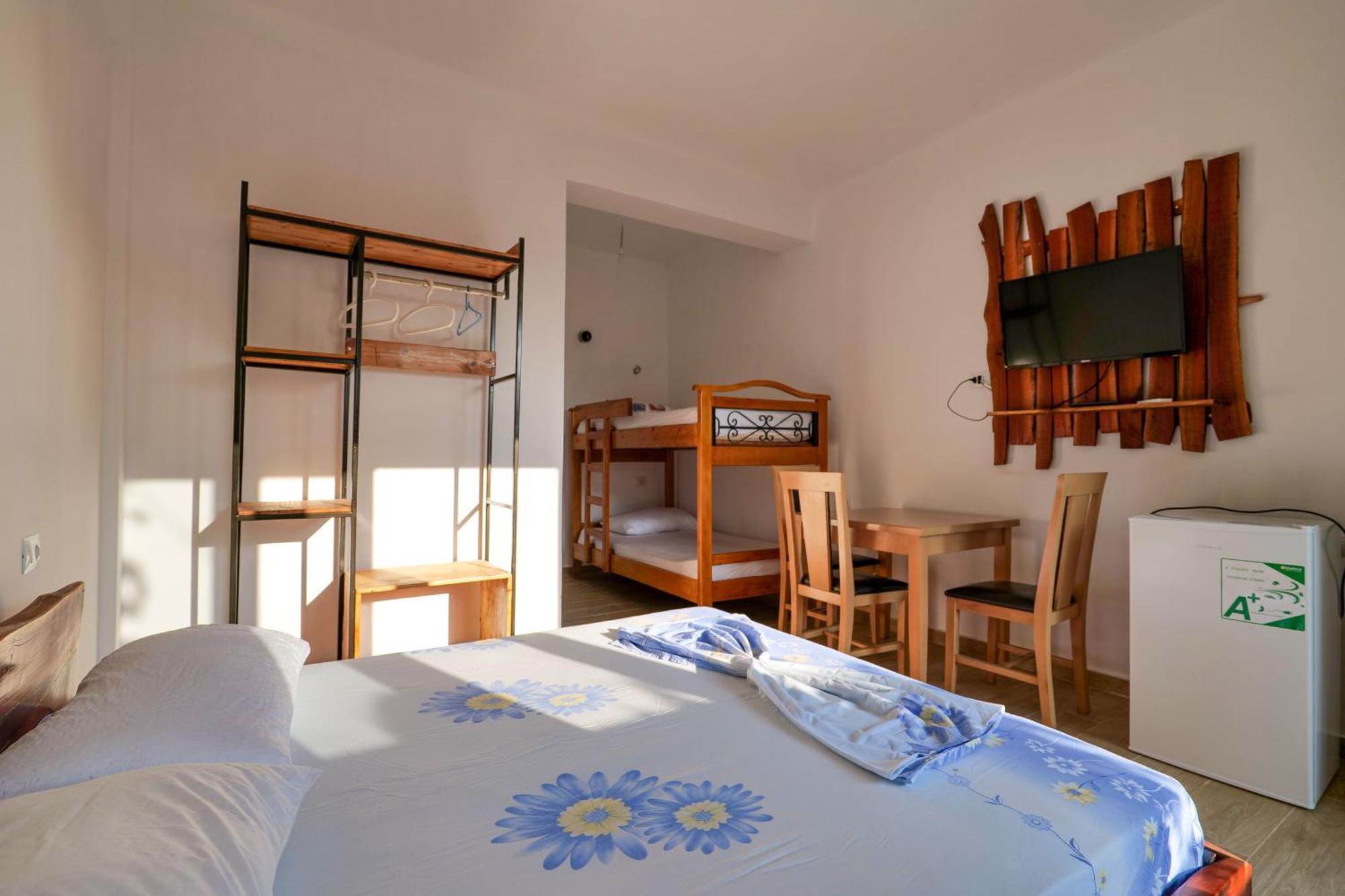 Tropikal Freskia Bunec Sarandë Exterior foto