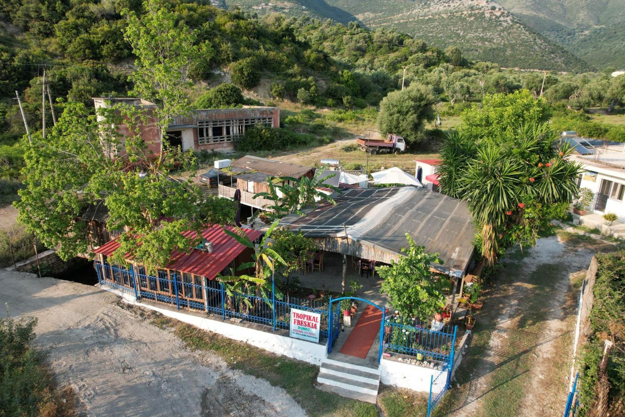 Tropikal Freskia Bunec Sarandë Exterior foto